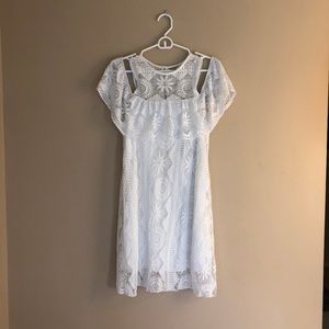 White Lace Off-the-shoulder Dress